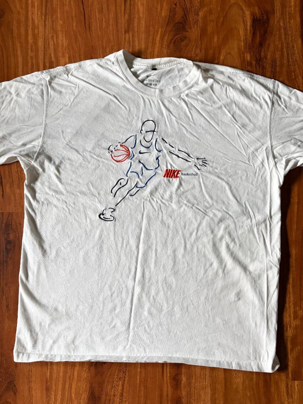 Y2K retro style Nike Basketball OC 90 white line art embroidered t-shirt, L